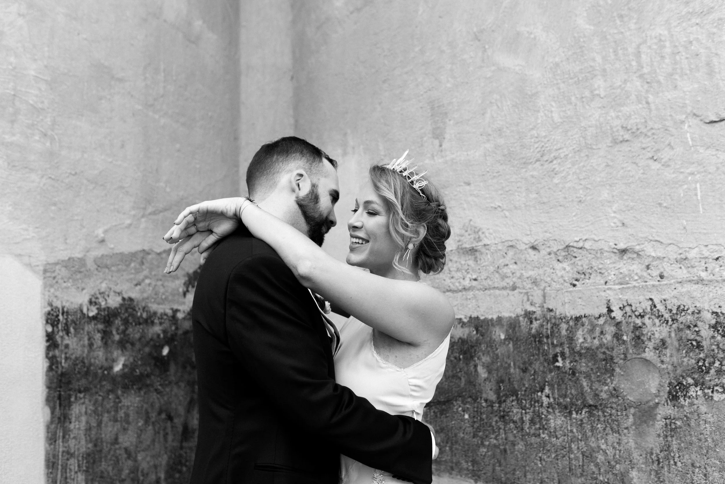 Twin Cities Mill City Museum Summer Wedding by NYLONSADDLE Photography