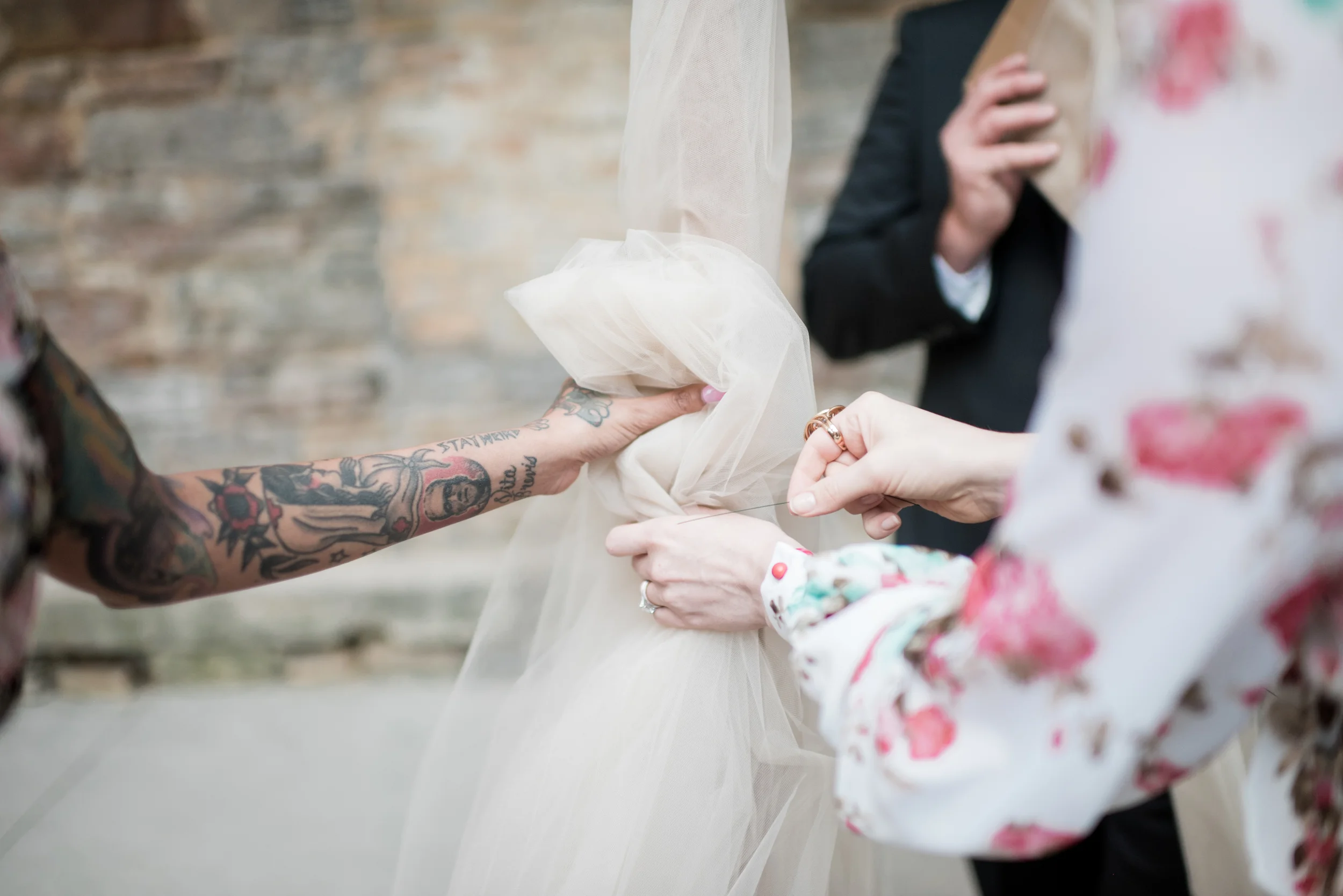 Twin Cities Mill City Museum Summer Wedding by NYLONSADDLE Photography