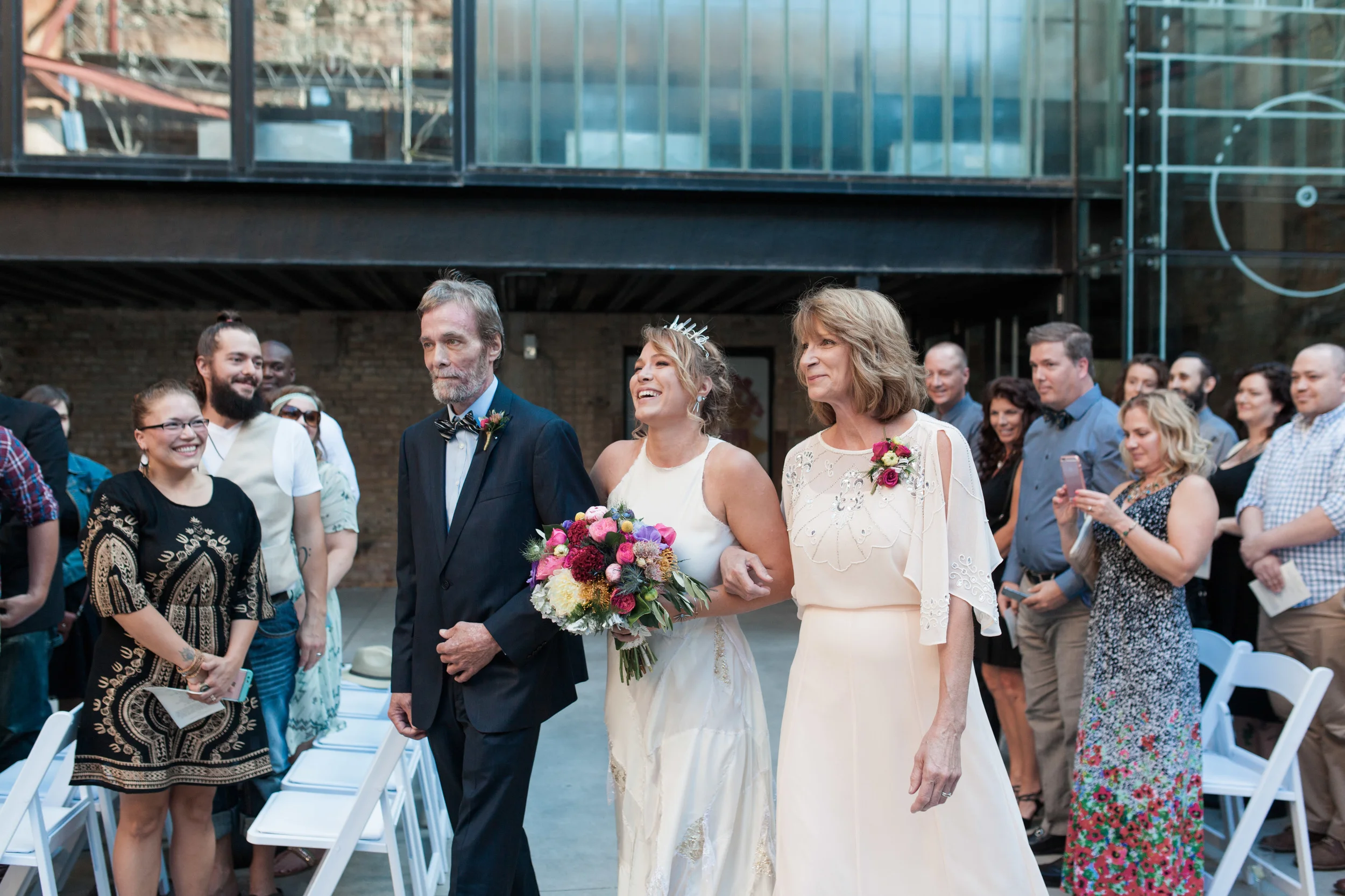 Twin Cities Mill City Museum Summer Wedding by NYLONSADDLE Photography