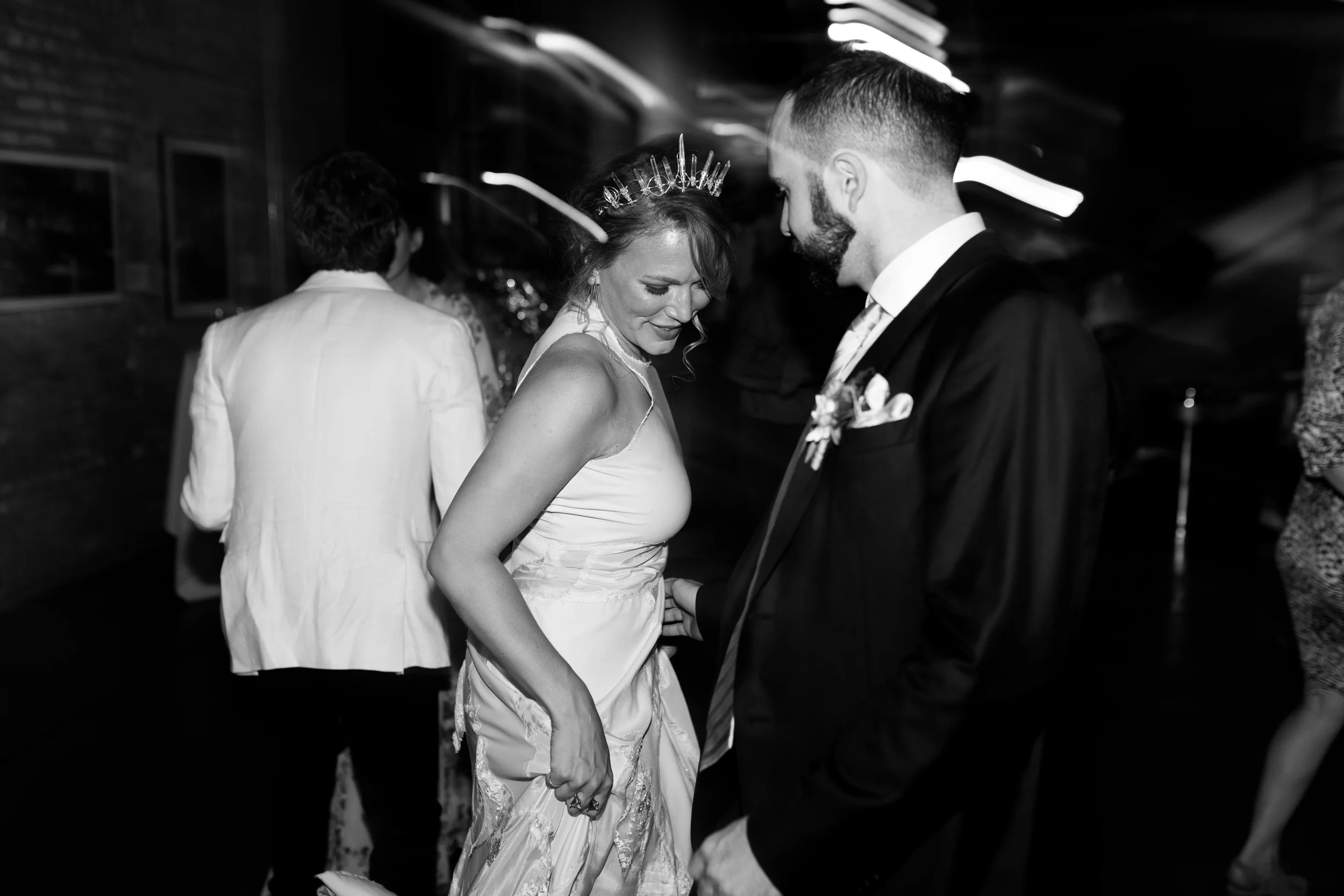 Twin Cities Mill City Museum Summer Wedding by NYLONSADDLE Photography I Capturing real images to tell love stories