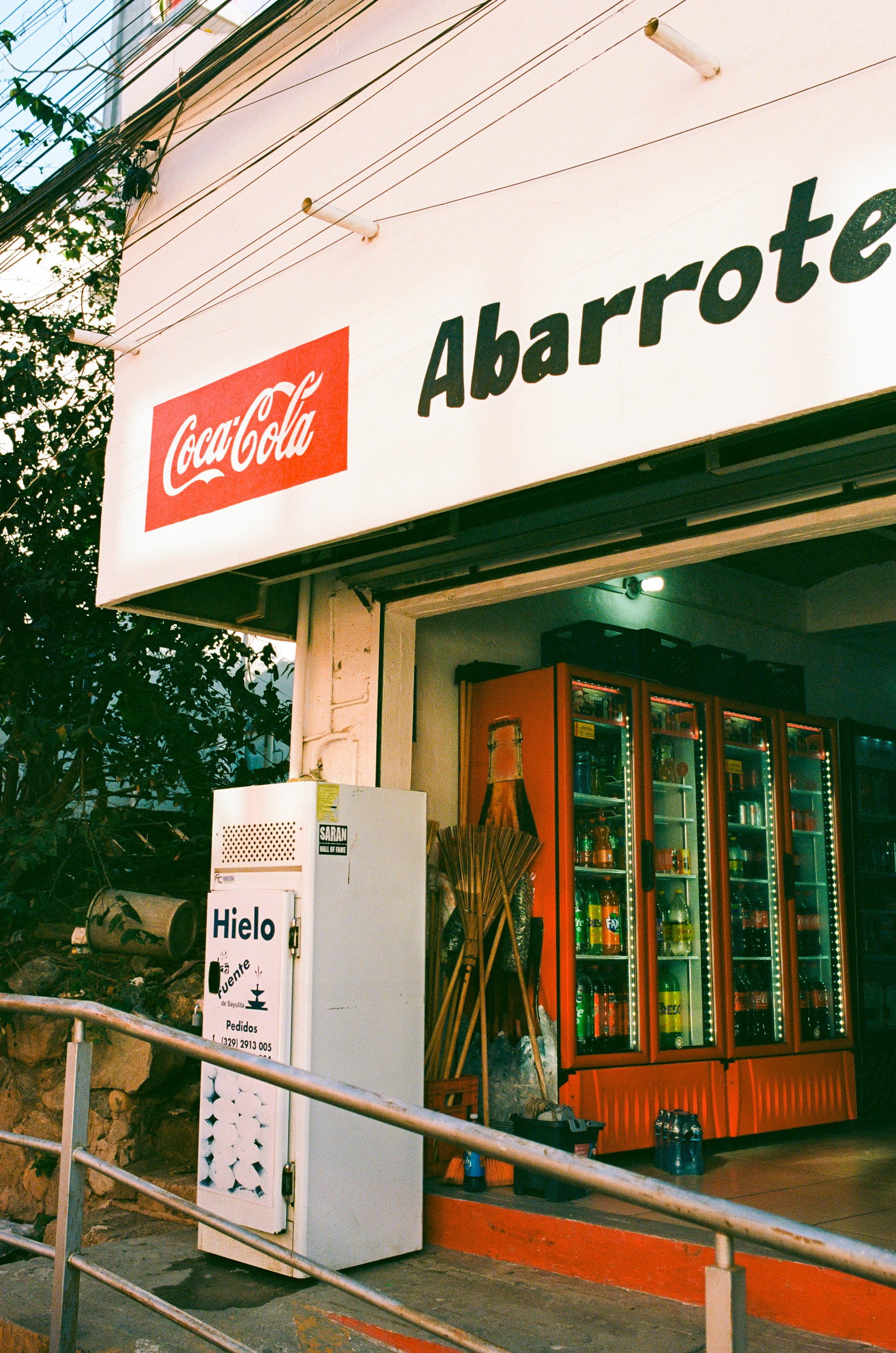 mexico-photo-trip-2024-nylonsaddle-ektar-100-32.jpg