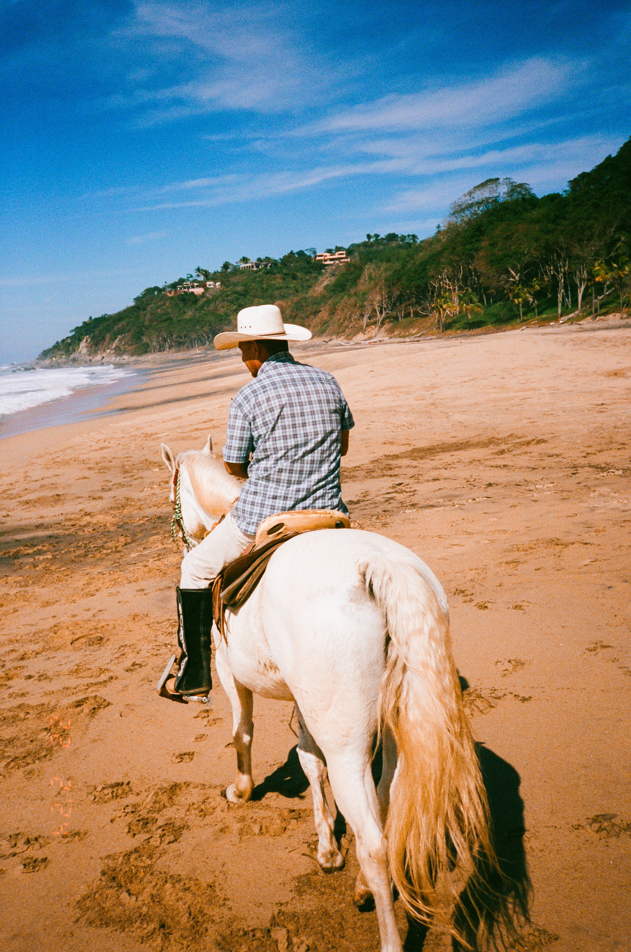 mexico-photo-trip-2024-nylonsaddle-portra-400-41.jpg