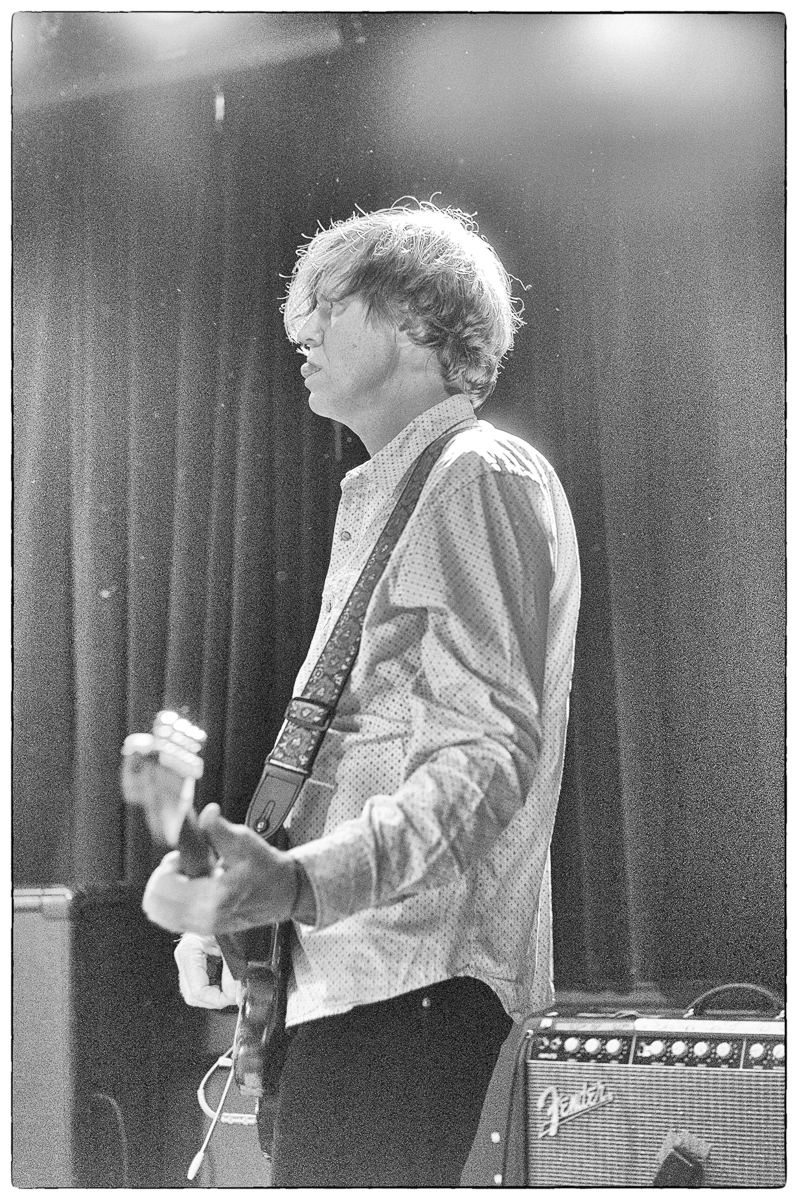  Thurston Moore