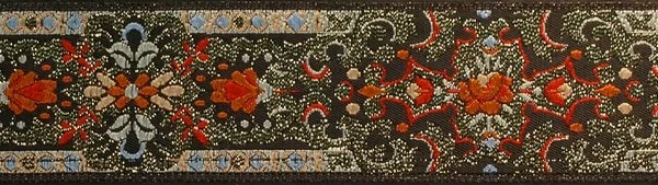 R79 1 1/4 Inch Gold Black and Rust Oriental