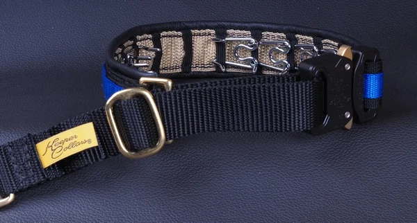 metal cobra buckle