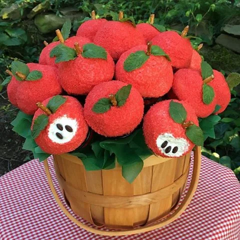 Apple basket.jpg