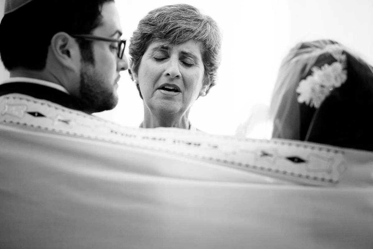 The cantor during a jewish wedding ceremony at the DoubleTree Skokie. 