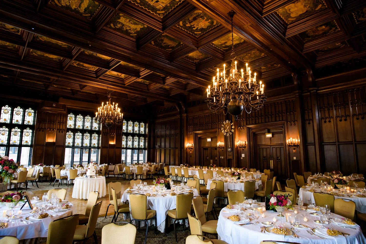 Michigan Room wedding reception at the University Club of Chicago. 