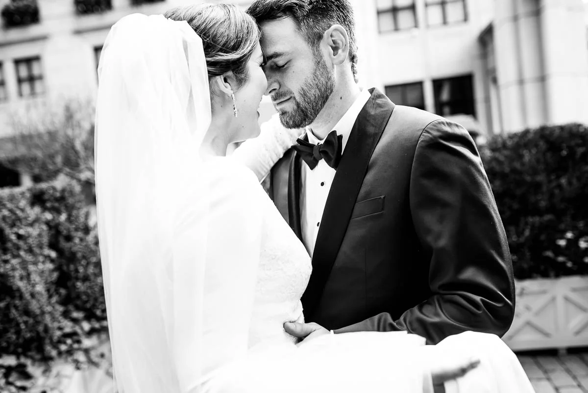 First look at the Waldorf Astoria during a MCA Chicago winter wedding. 