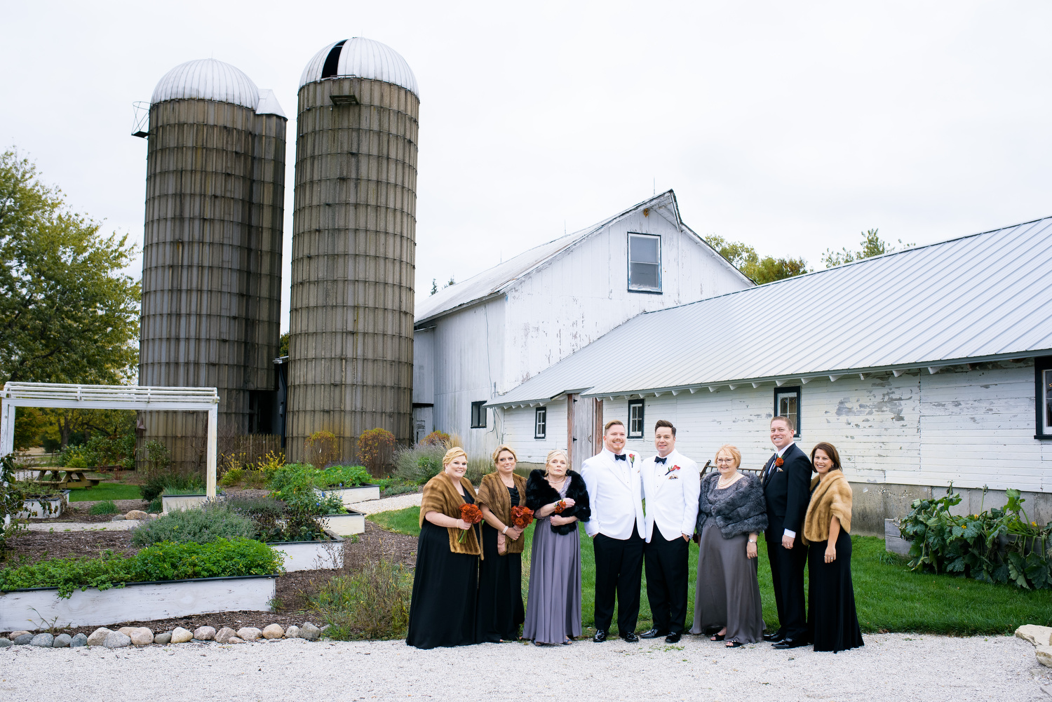 Wedding party photo at Heritage Prairie Farm.