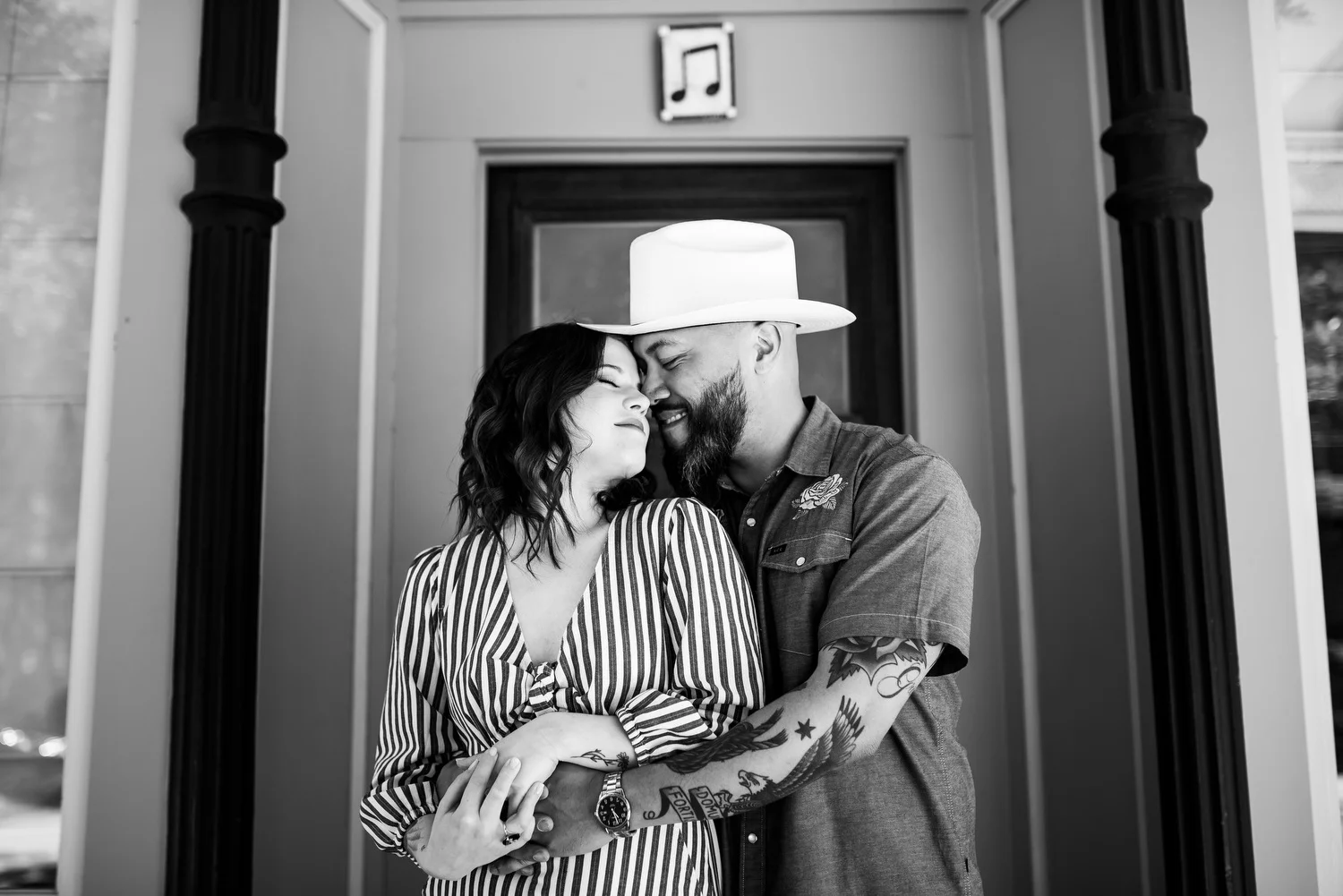Wicker Park Chicago engagement photo outside Club Lucky.