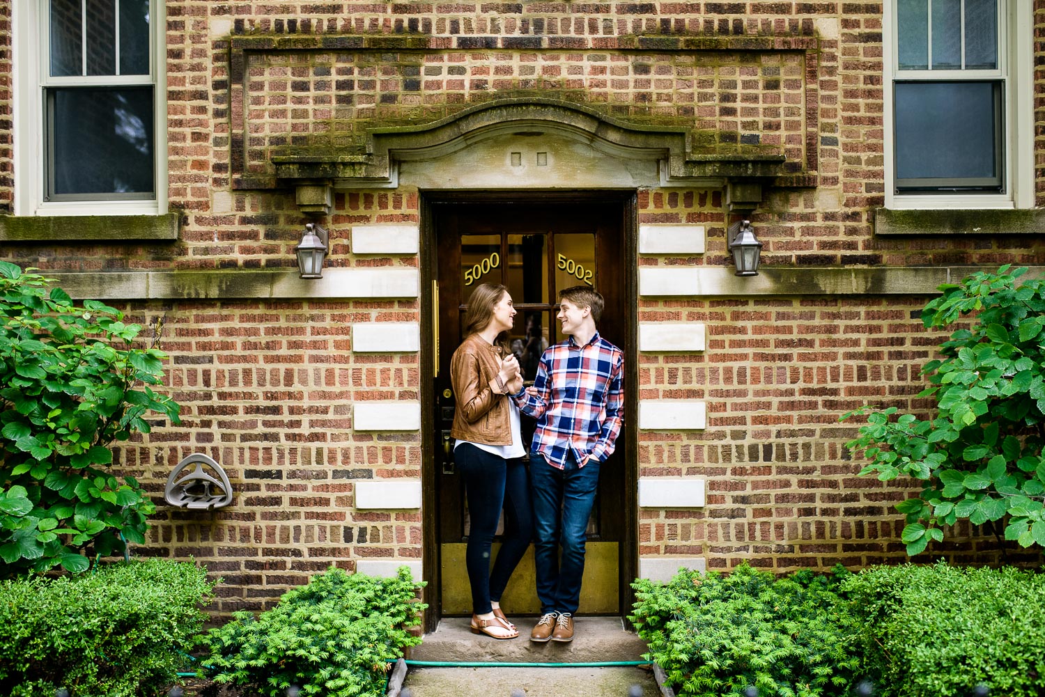Lincoln Square Chicago Engagement Session