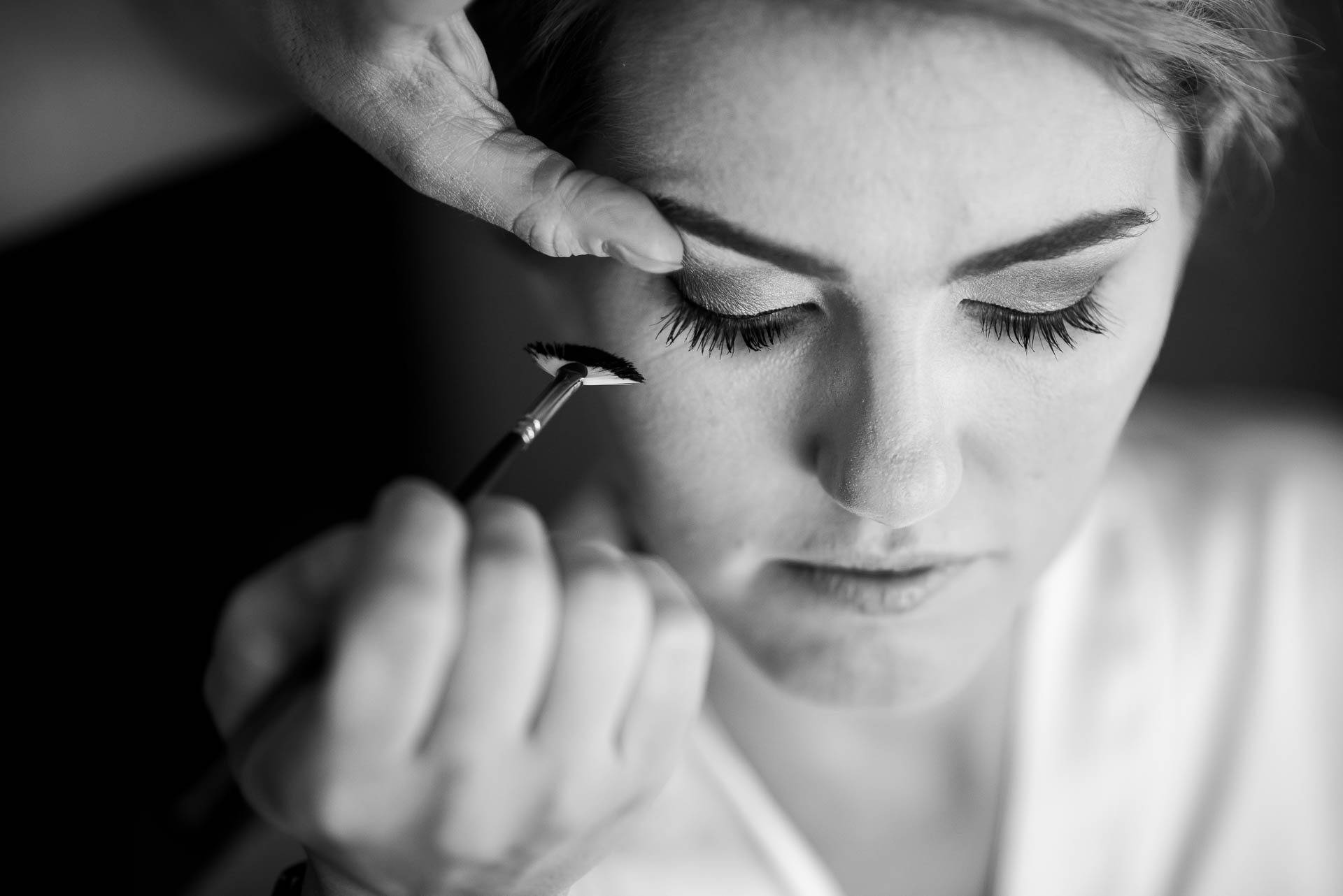 Bride getting ready before her Mid America Club wedding Chicago.