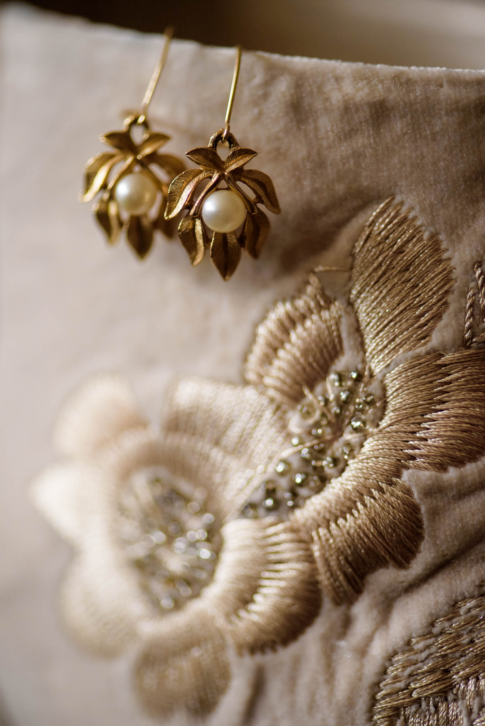 Detail photo of earring before a Loft on Lake Chicago wedding.