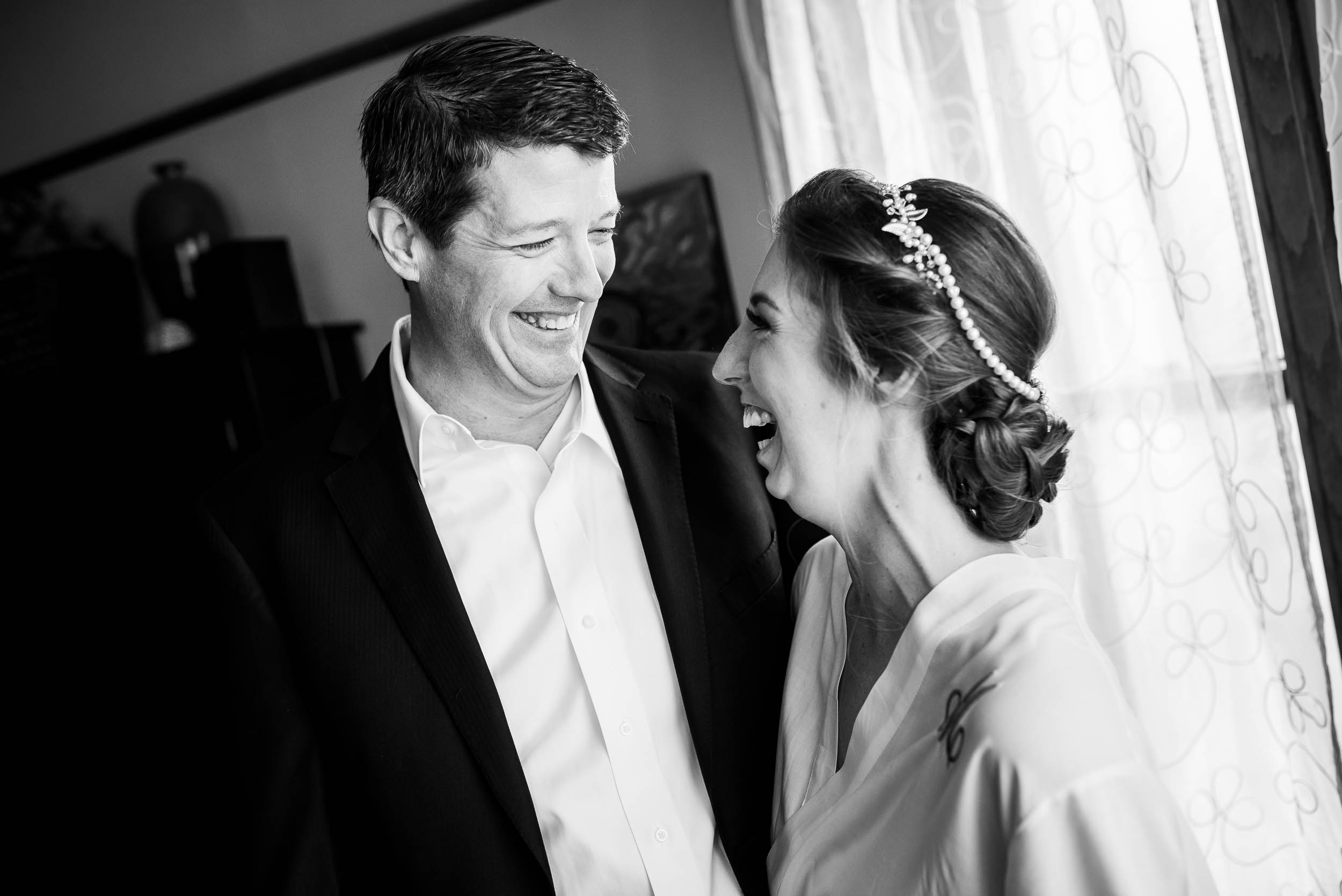 Father and daughter moment during a Newberry Library Chicago wedding.