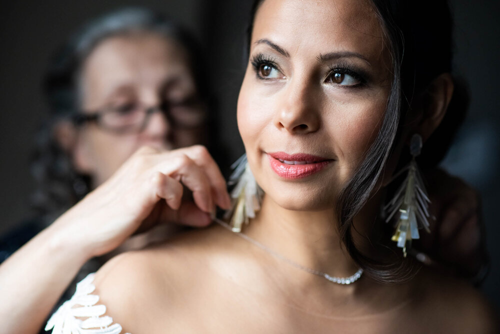 Adler Planetarium | Bride Getting Ready | Chicago IL