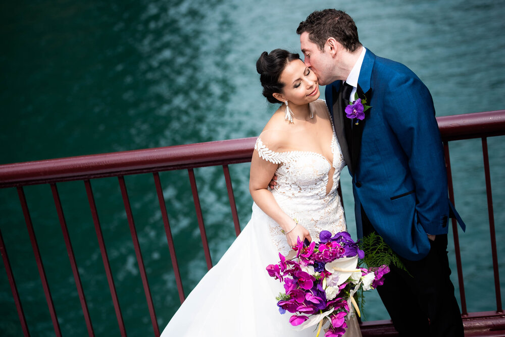 Chicago Riverwalk | Outdoor Wedding Portrait | Chicago IL