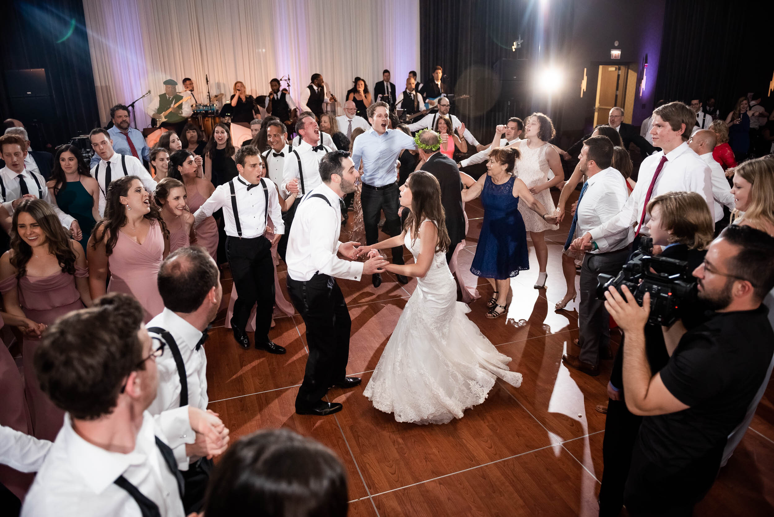 Loews Chicago Hotel Wedding captured by J. Brown Photography