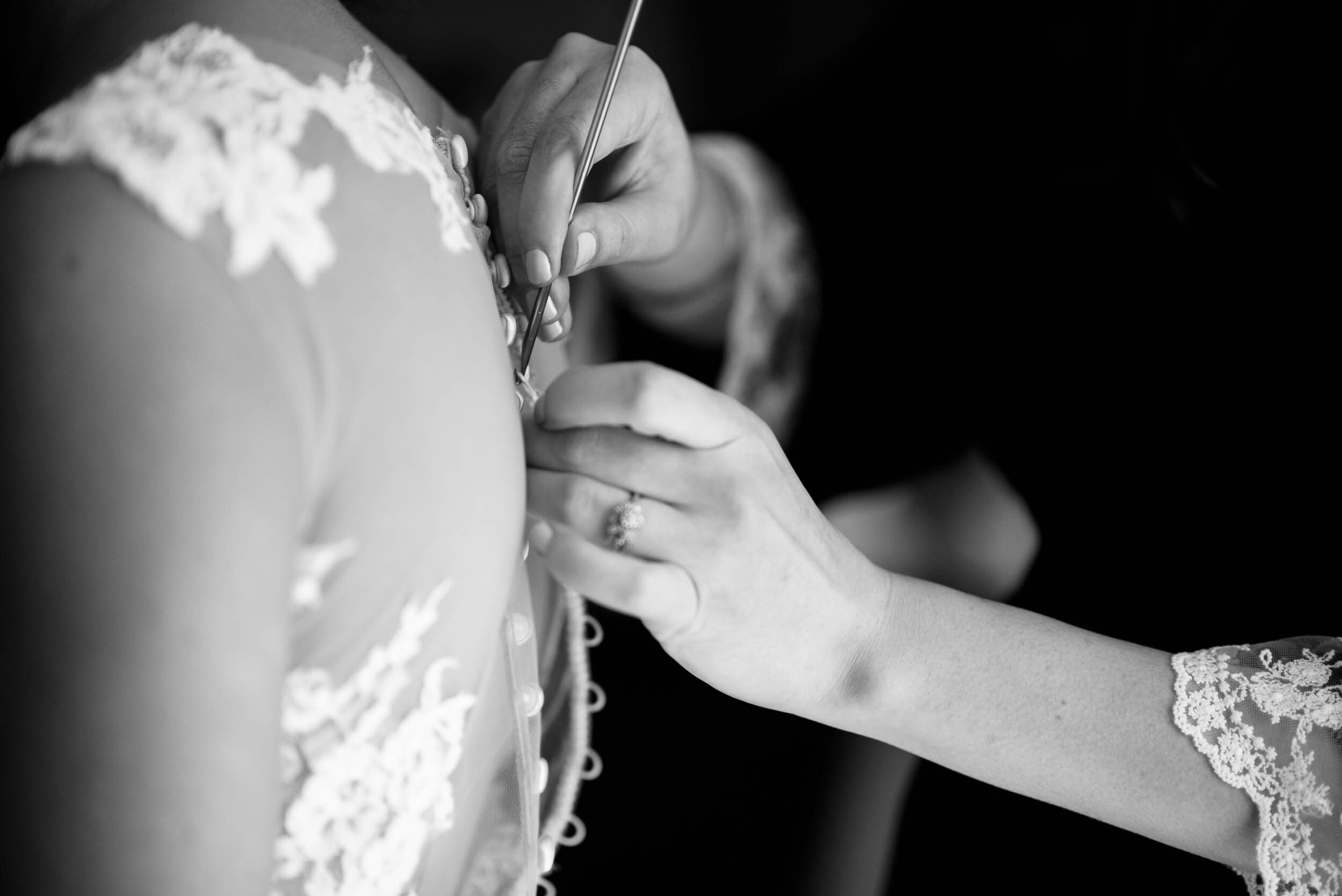 Getting ready photo of the bride: Ravenswood Event Center Chicago wedding captured by J. Brown Photography.  