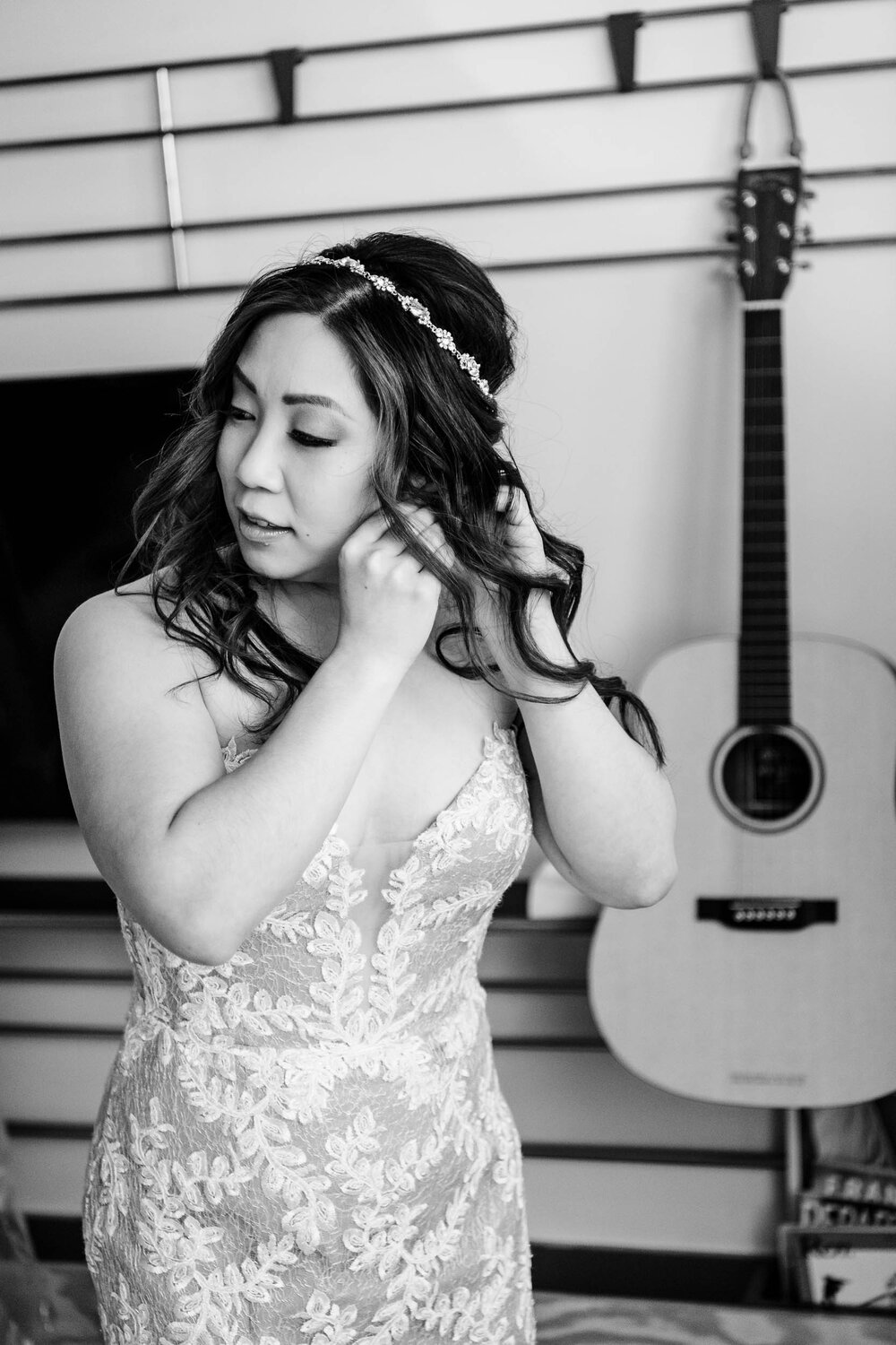 Wedding Day Photos | Ace Hotel | J. Brown Photography | bride getting ready.