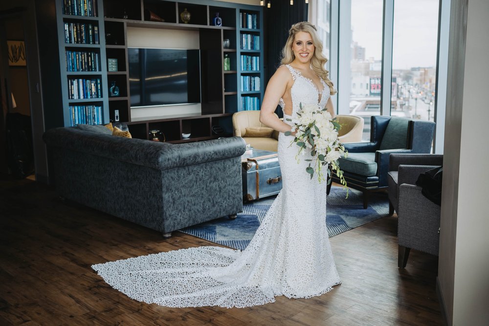 Wedding Day Photos | Ravenswood Event Center | J. Brown Photography | portrait of bride at Hotel Zachary