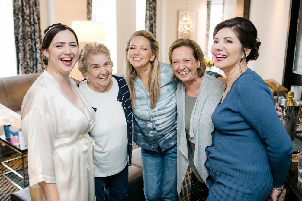 Chicago Wedding Photographer | Newberry Library | J. Brown Photography | candid family photo with the bride.