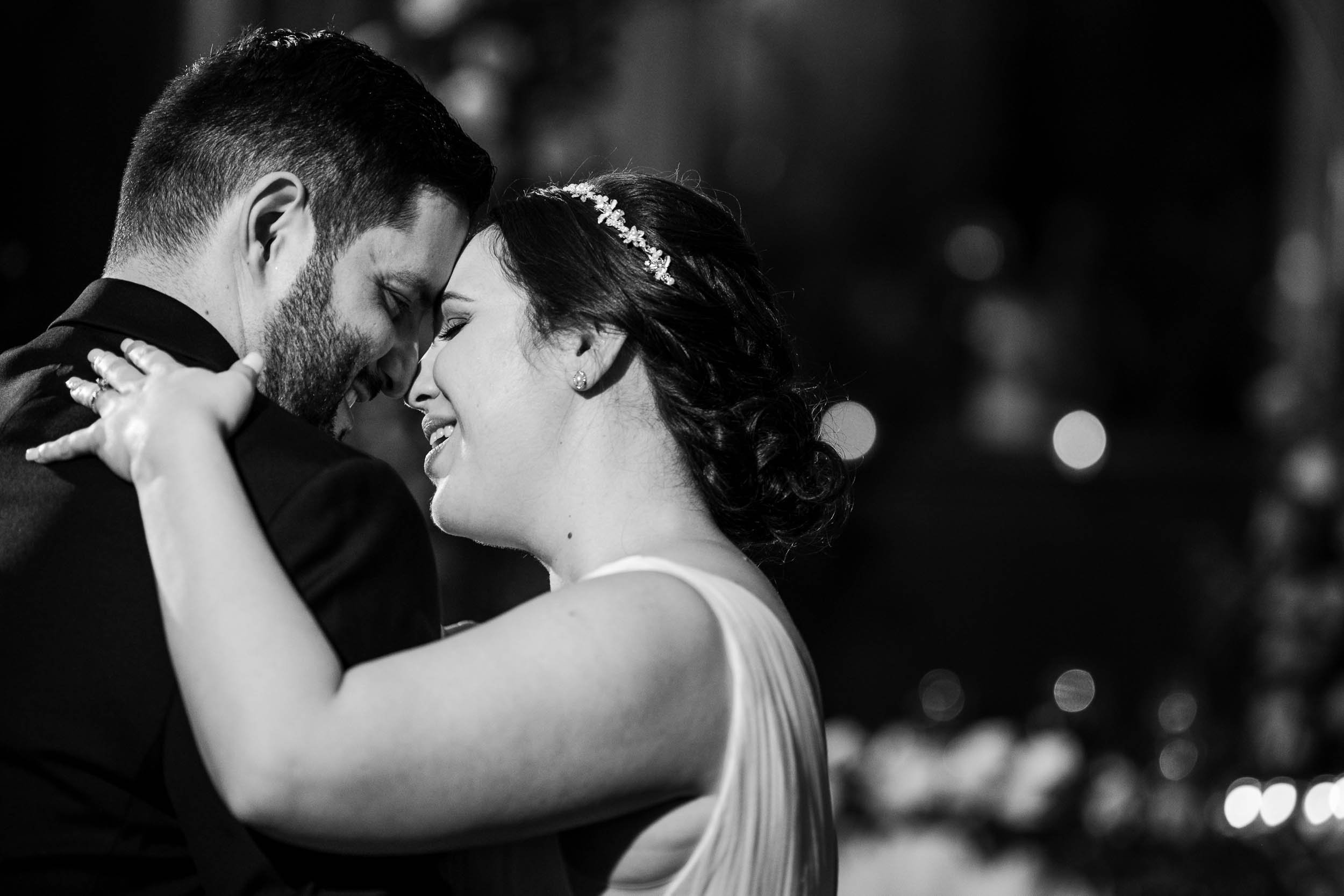 Chicago Wedding Photographer | Newberry Library | J. Brown Photography | emotional moment during first dance.