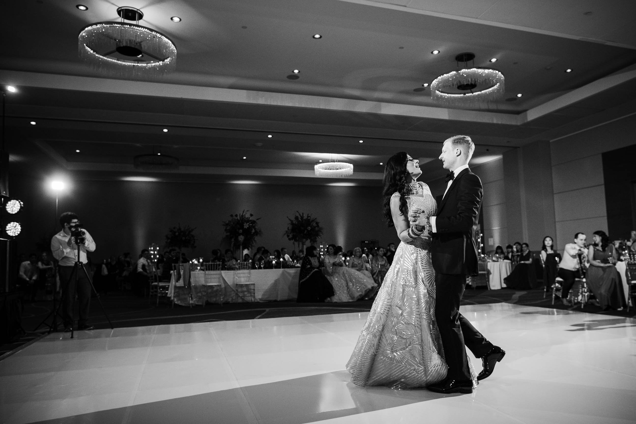 Chicago Wedding Photographer | Renaissance Schaumburg | J. Brown Photography | bride and groom first dance. 
