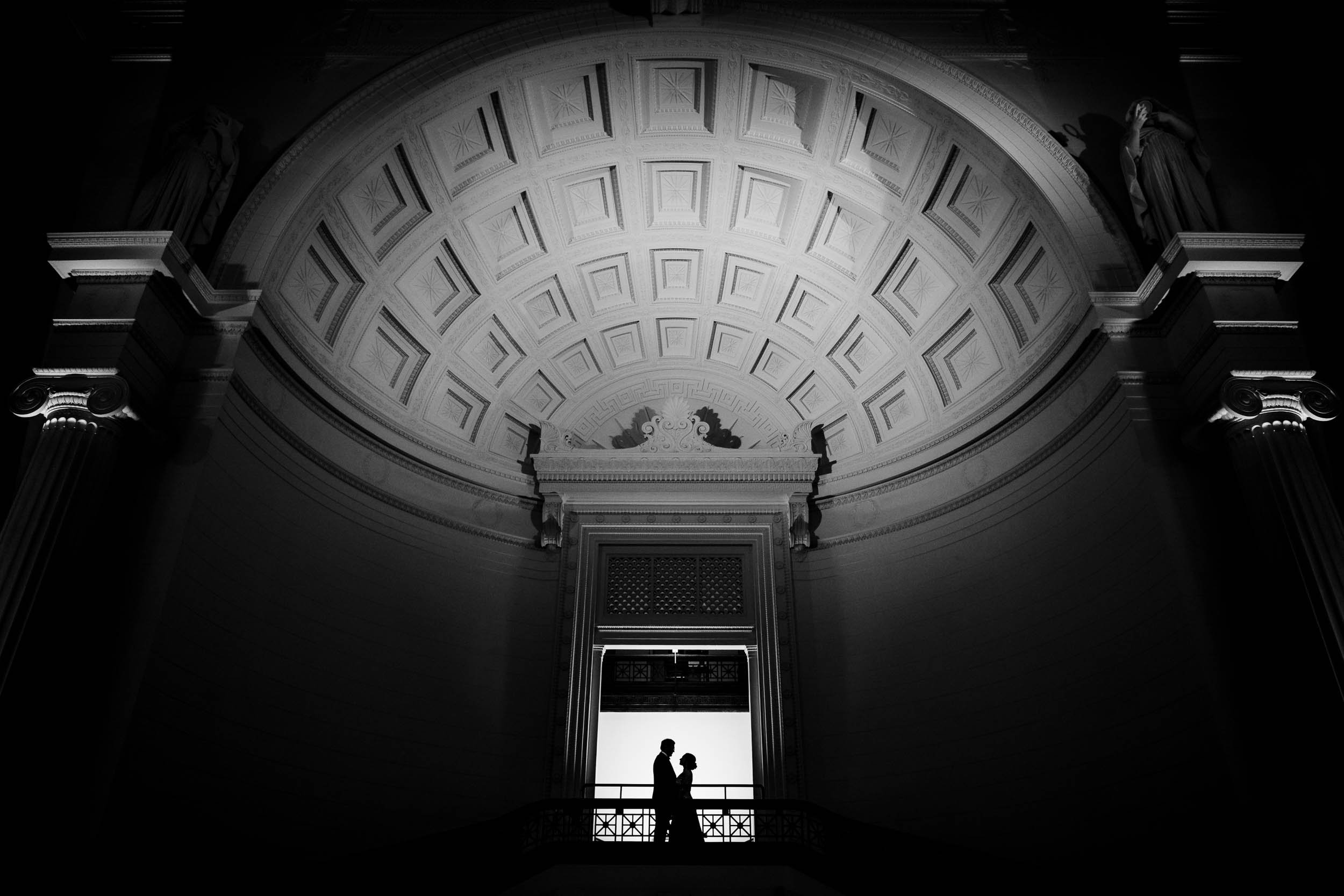 Field Museum | Silhouette Wedding Photo | Chicago IL