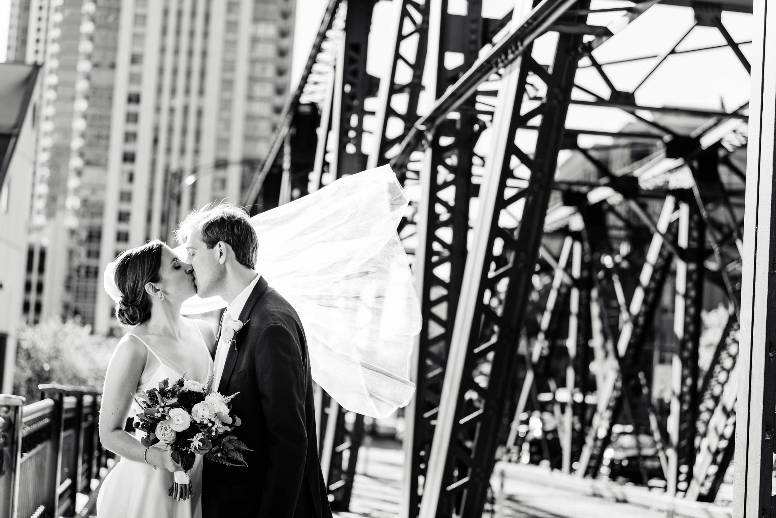 Kinzie Street Bridge | Black White Wedding Photo | Chicago IL