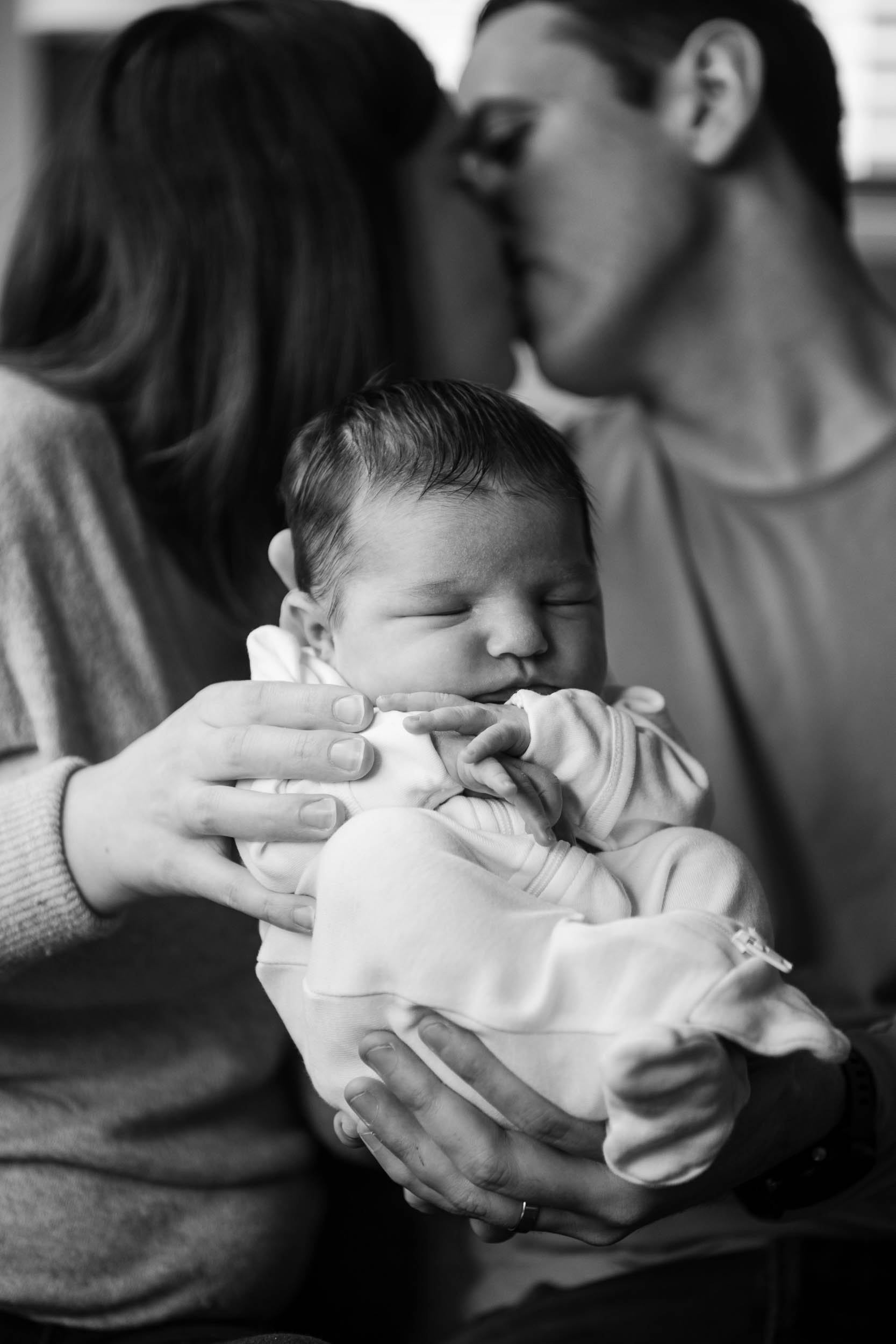 South Loop | Home Newborn Portraits | Chicago IL