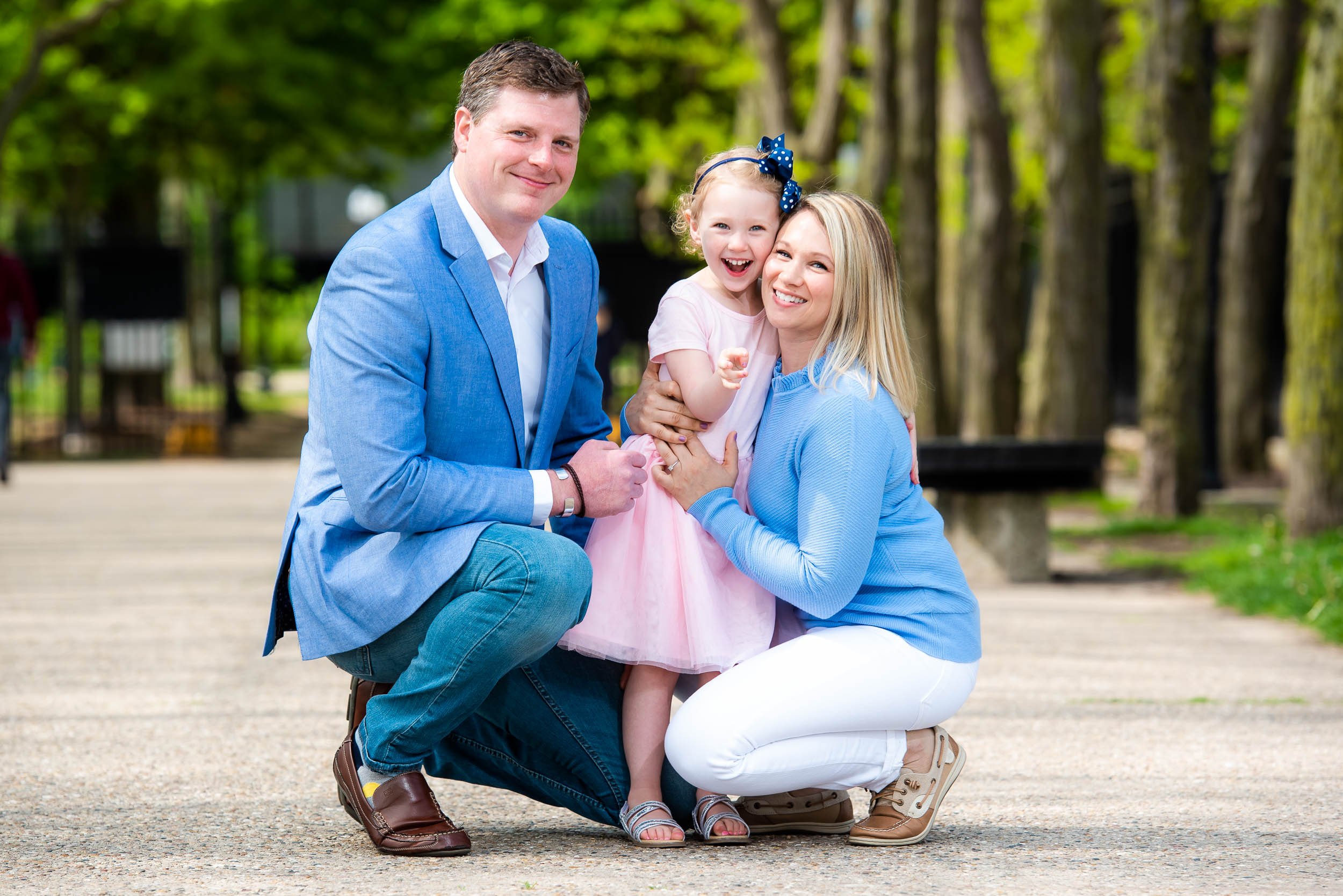 Milton Olive Park | Outdoor Family Portraits | Chicago IL