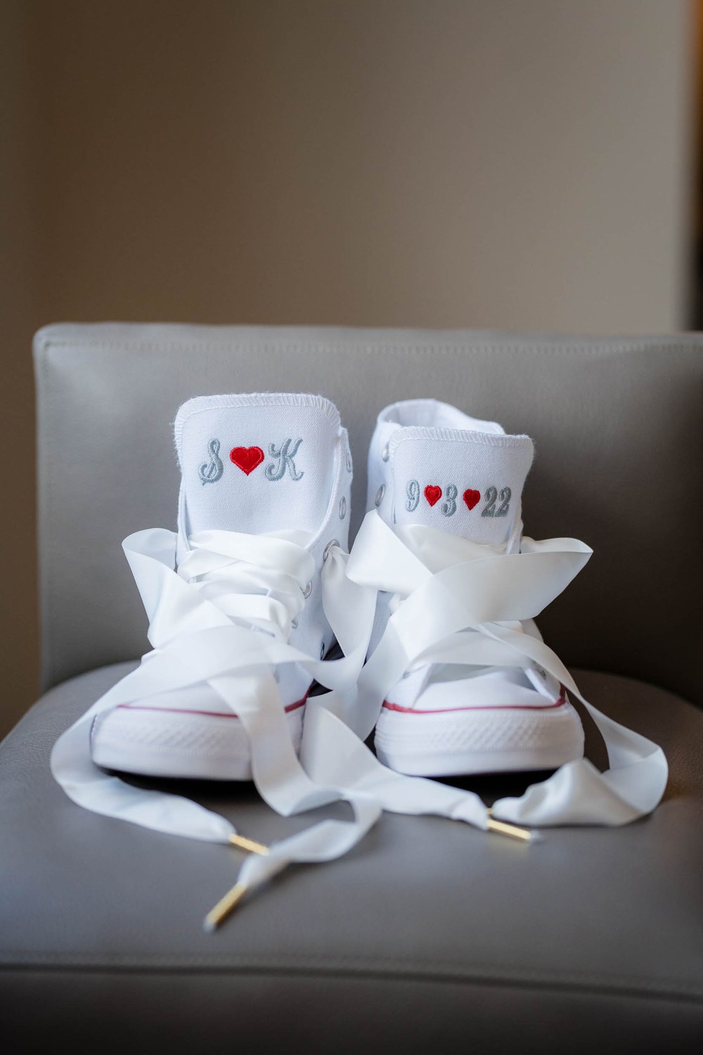 Bridgeport Art Center | Bride Getting Ready | Chicago IL