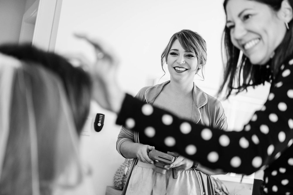 Wildman BT | Bride Getting Ready | Chicago IL