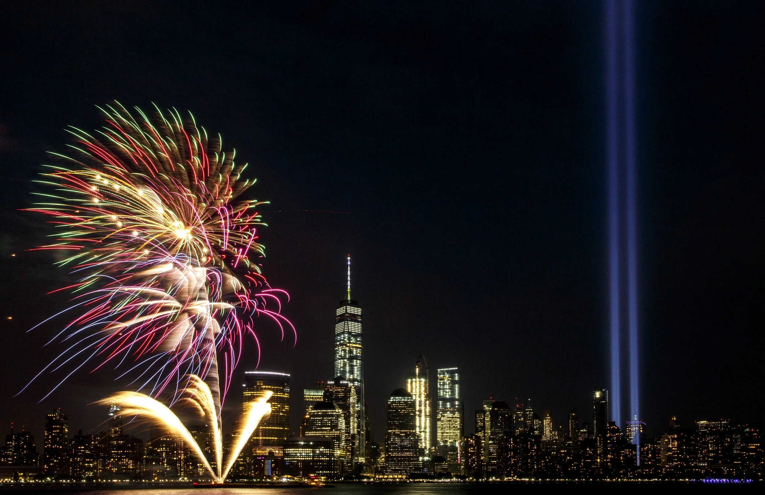 Hudson River Barge Wedding Display 