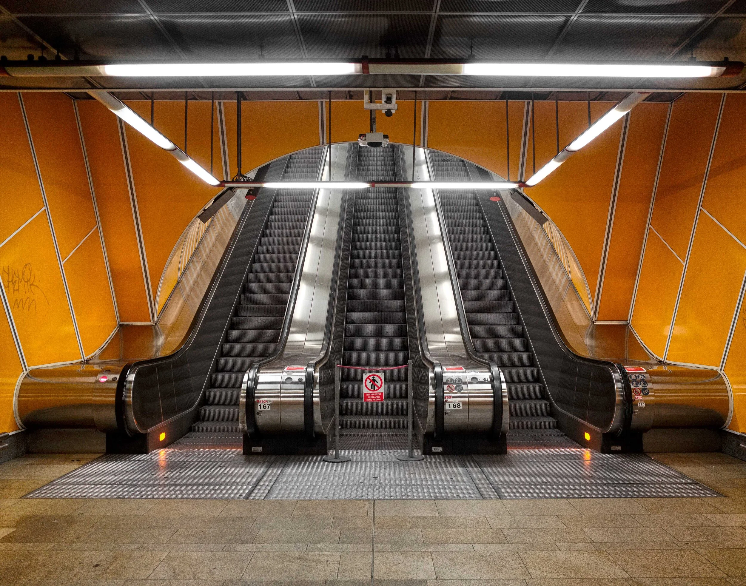 LOOKING BACK // UNDERGROUND