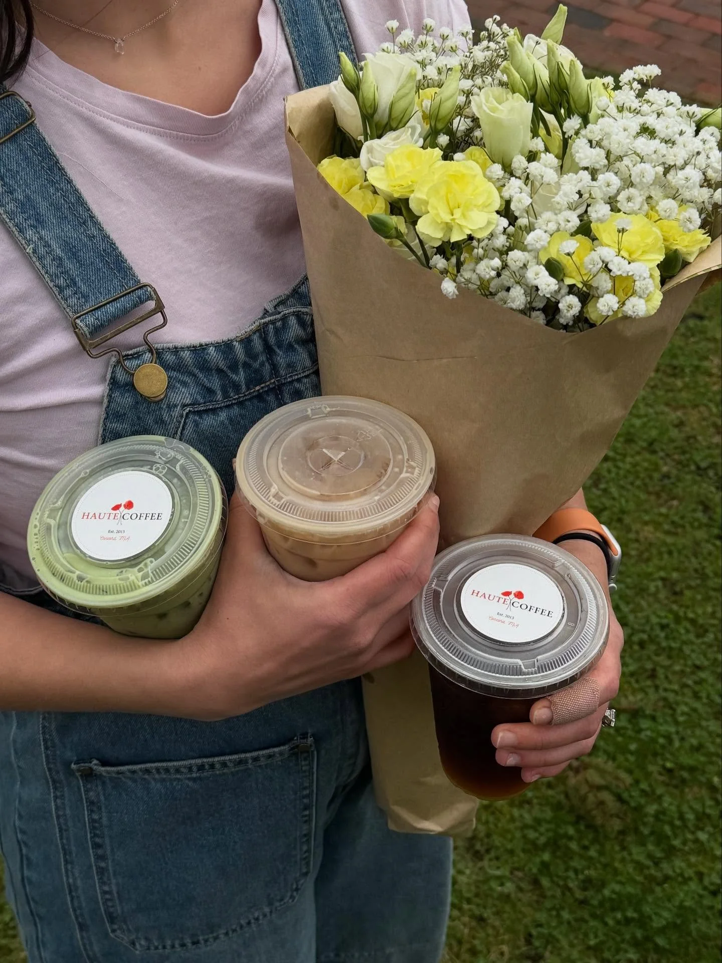 A little something new for spring, our second menu just dropped 🌼

Which one you trying first?

Flowers from @idylwildefarm 💐