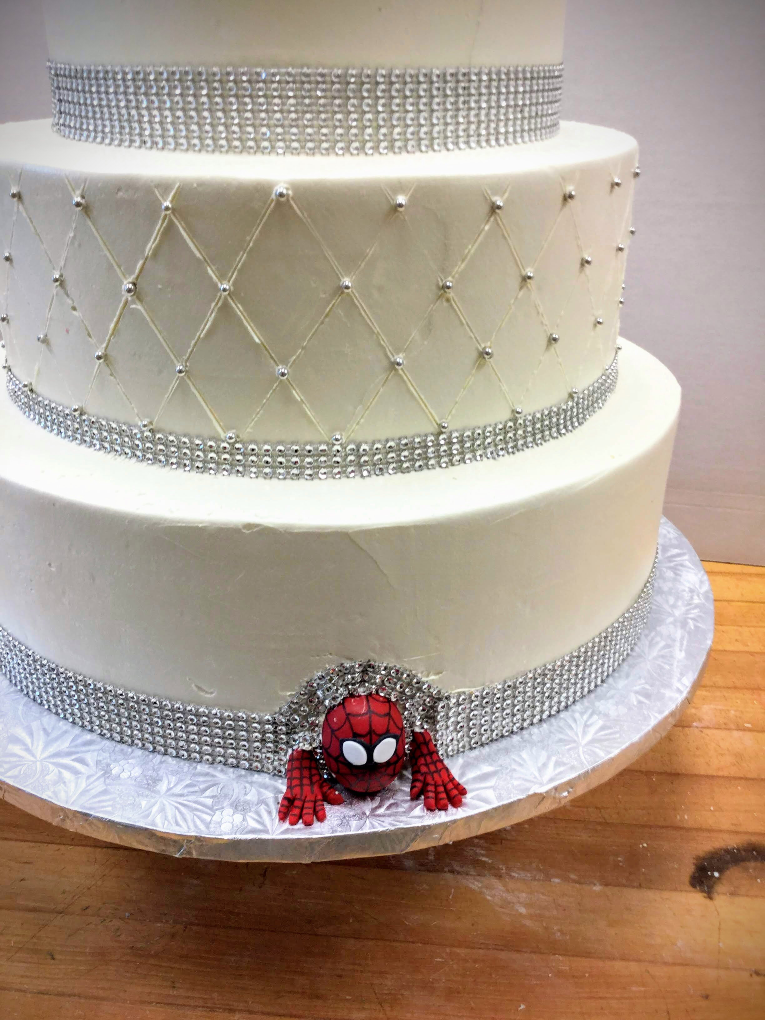 Spidy Cake 02.jpg