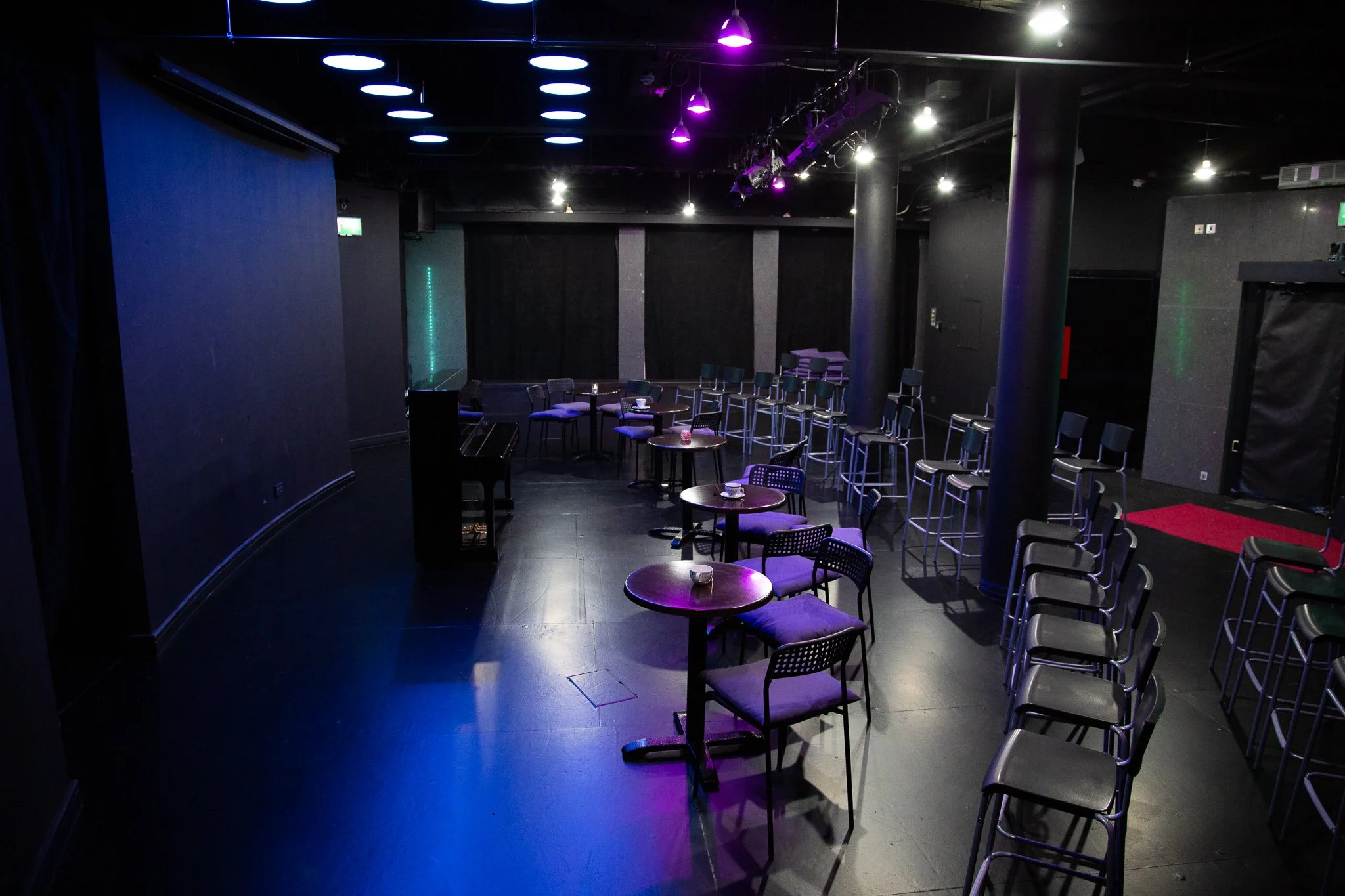 Theatre 2.jpg