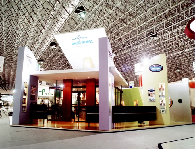 3-AkzoNobelConstruir2002_pic2.jpg