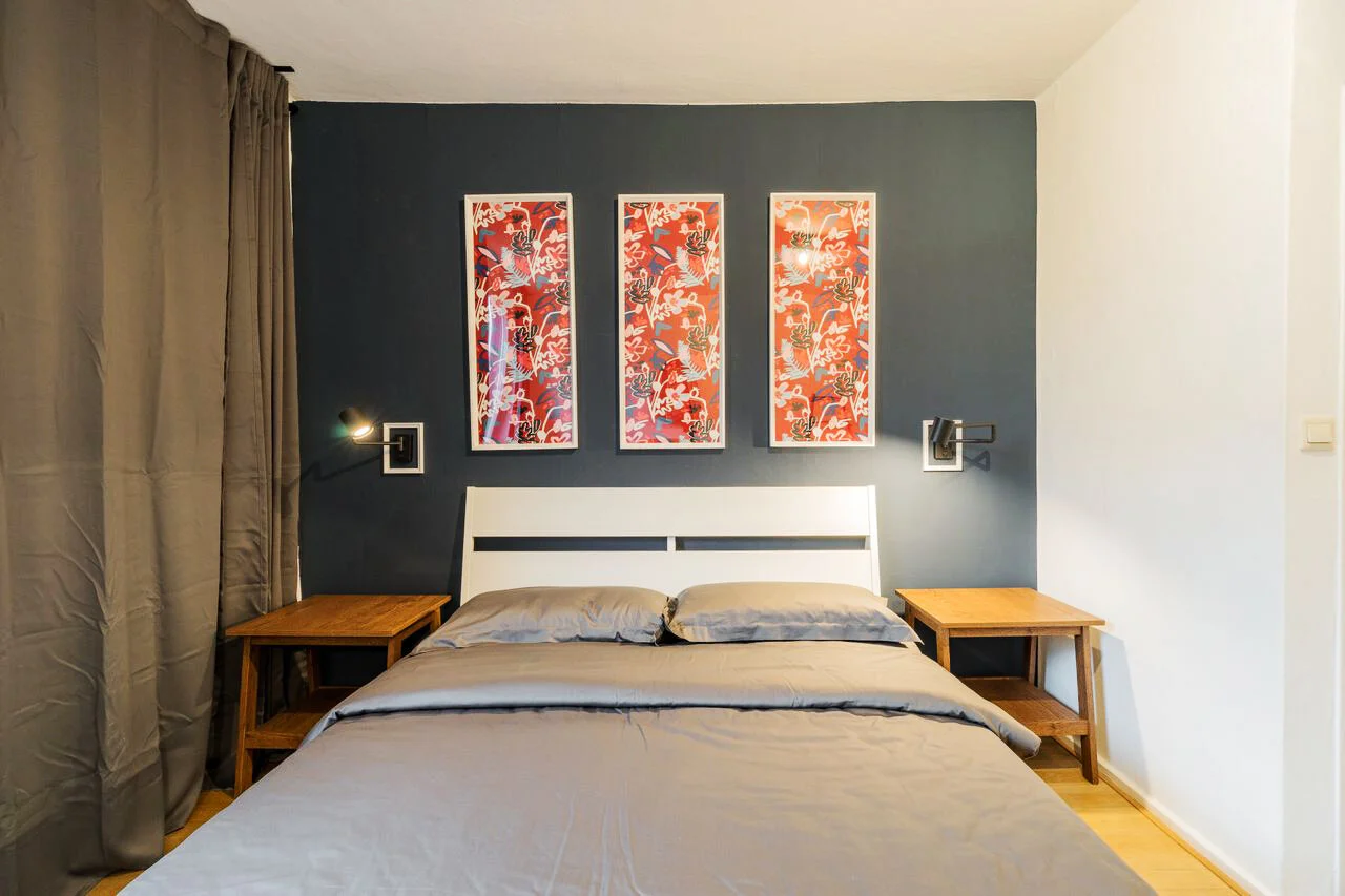 MFFVtmna-large- 2.jpg