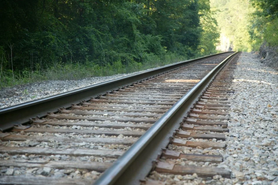 railroad.jpg