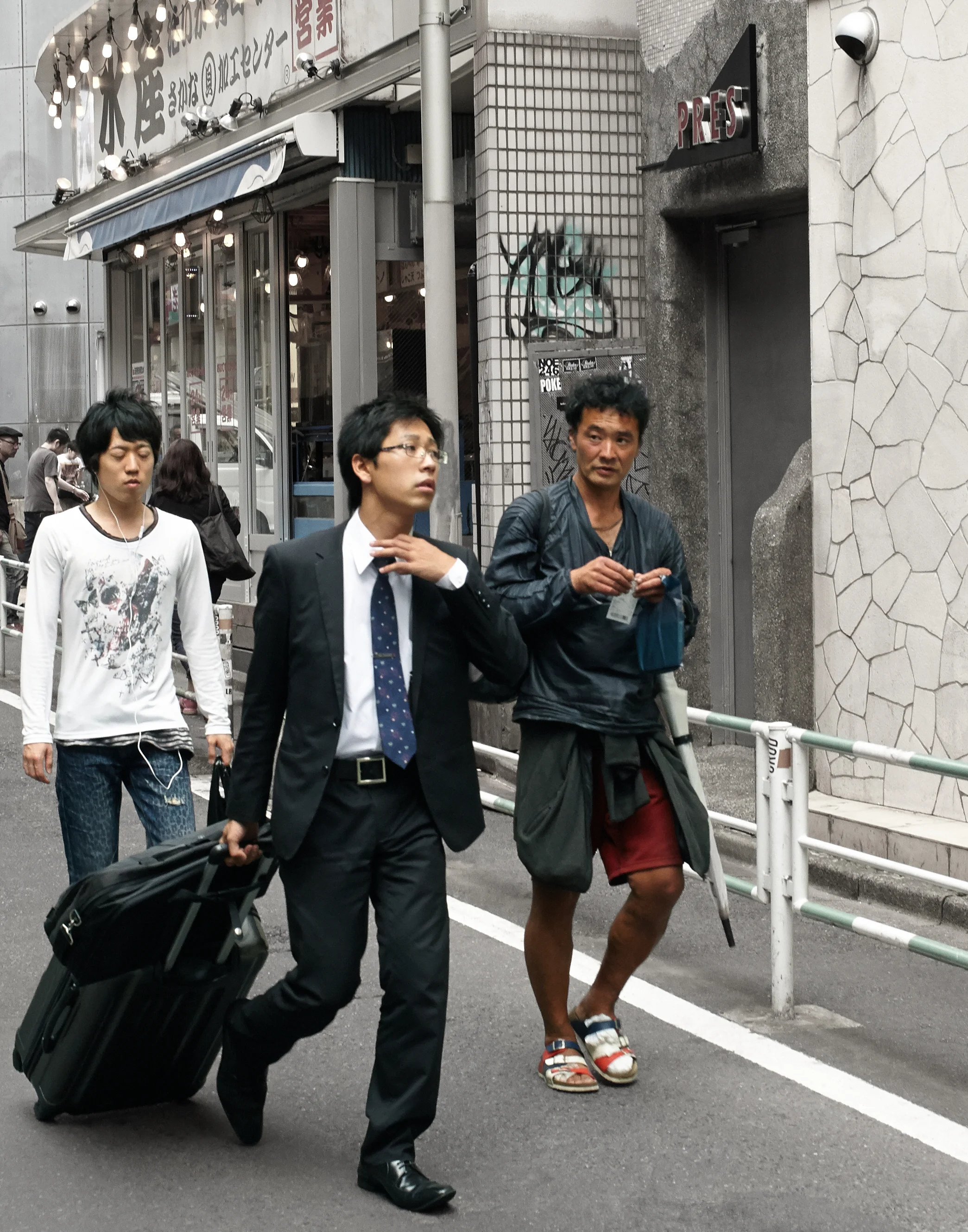 060814_Tokyo_Departures_413_1.jpg