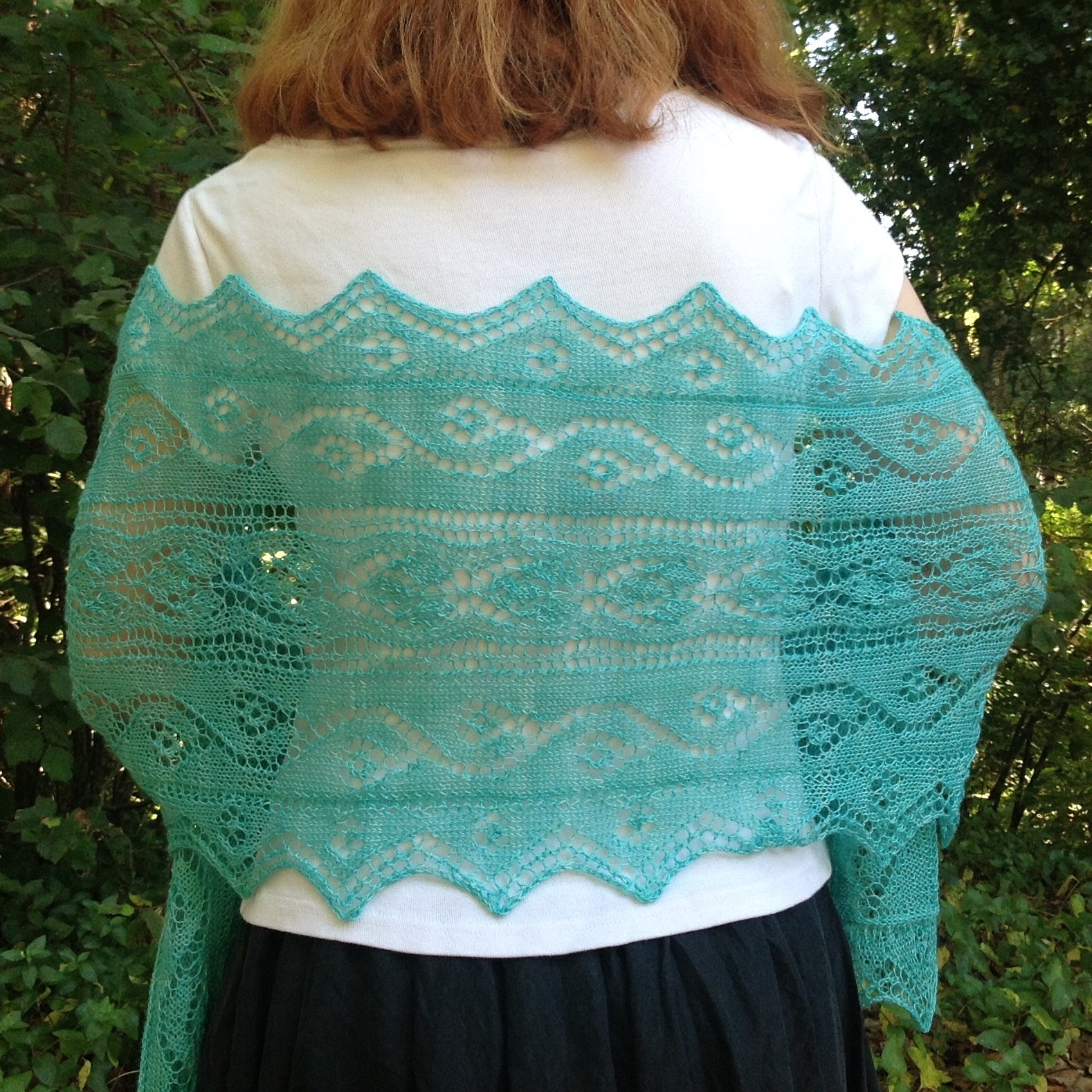 Roxanne Shawl in Meridian, colorway Alice