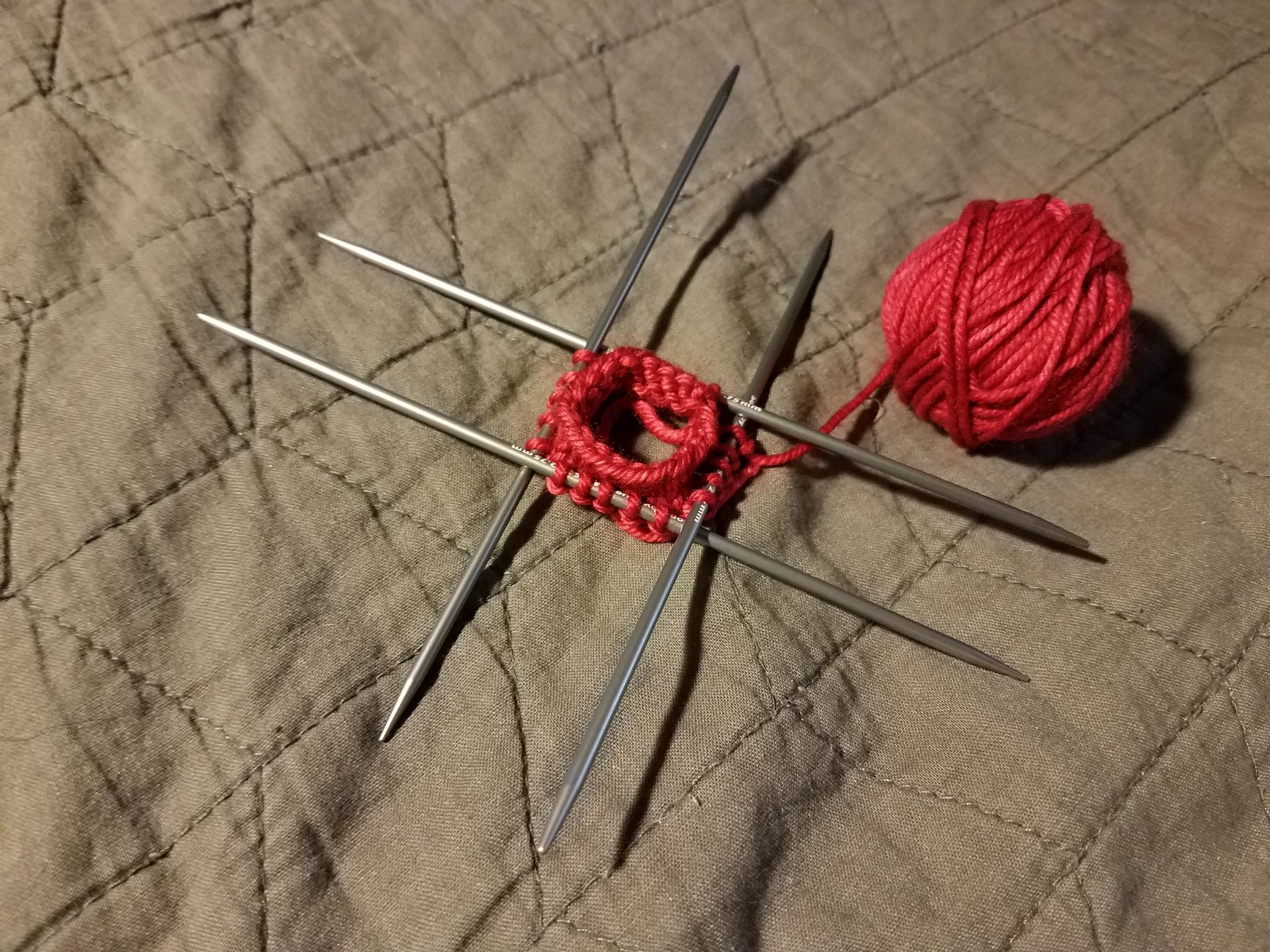 Sonix multi-pointed needles, Anzula For Better or Worsted in 1 Red Shoe