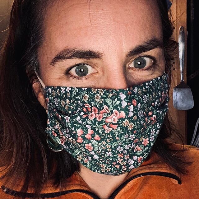 Awwww as I was sulking about the continuation of the border closure,  I had a lovely surprise in the mail!  My mom just sent the sweetest masks - each to match our eye color 💚💙 And she also sent some soil testers to help us cultivate our urban gard