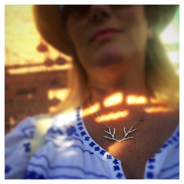 Enjoying the sunshine this long weekend in Canada 🇨🇦... It&rsquo;s Sunday and tomorrow is a holiday... youppi🥳 We are reorganizing all our collections to make space for a new one coming out soon, but our Antler necklace a typical Canadiana is also