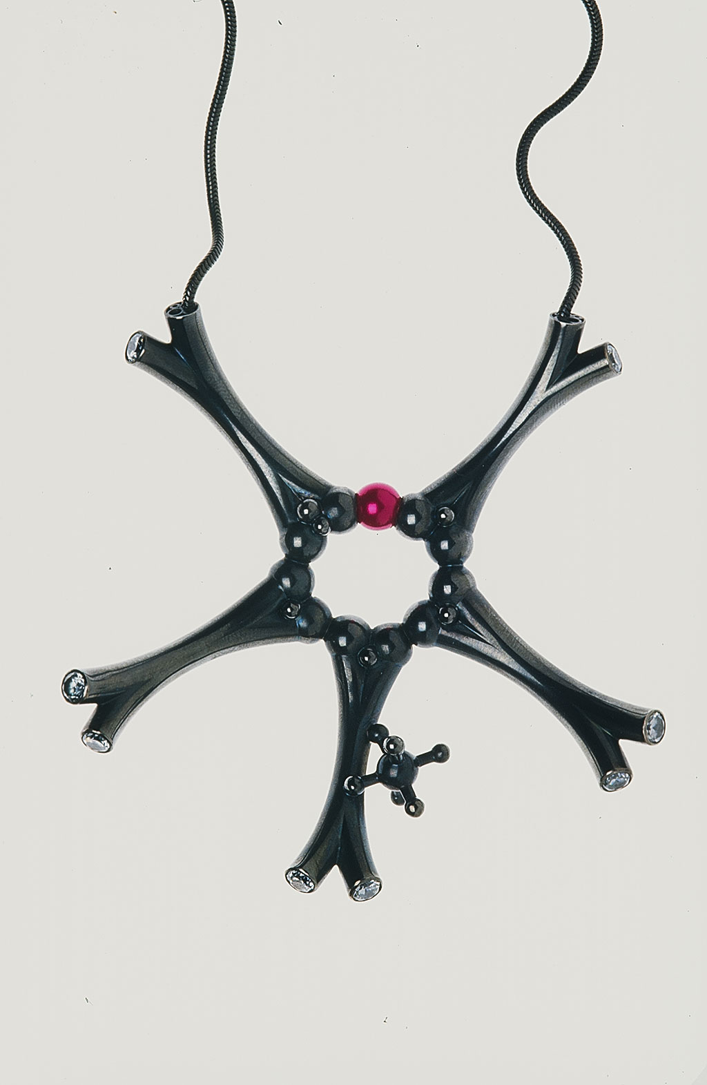 25_MementoMori_Macrophage_necklace.jpg