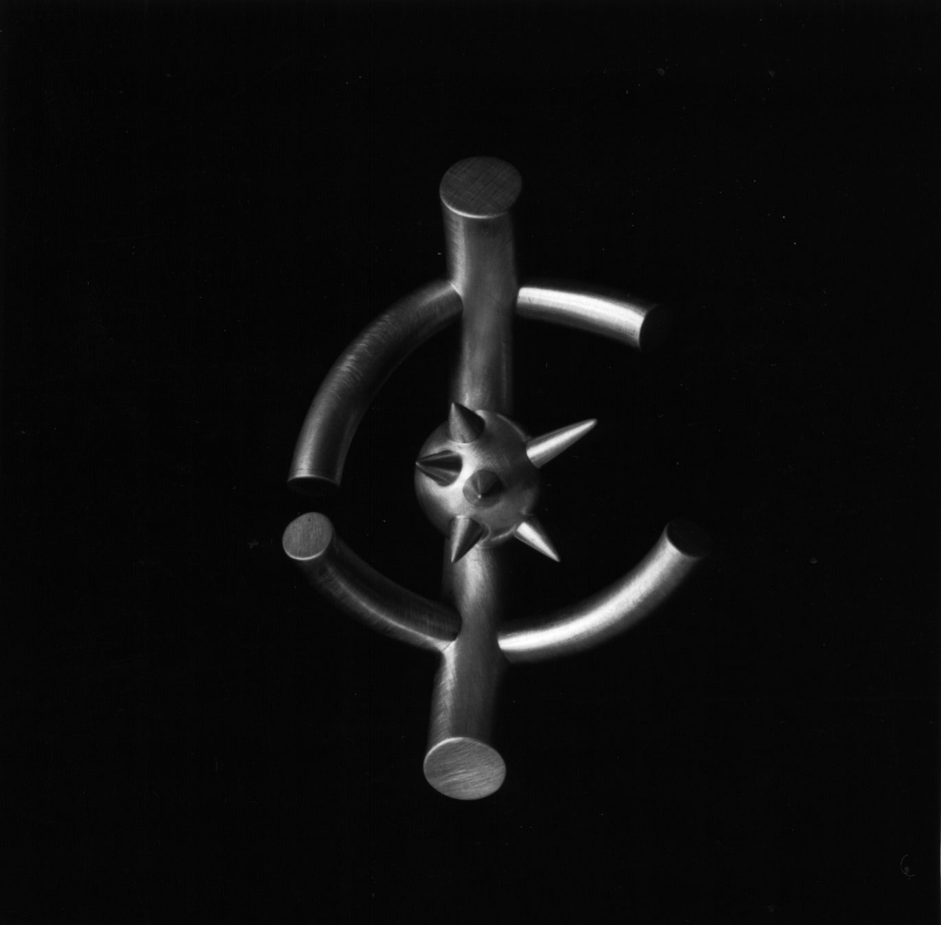 06_Corpus_Brooch1.jpg