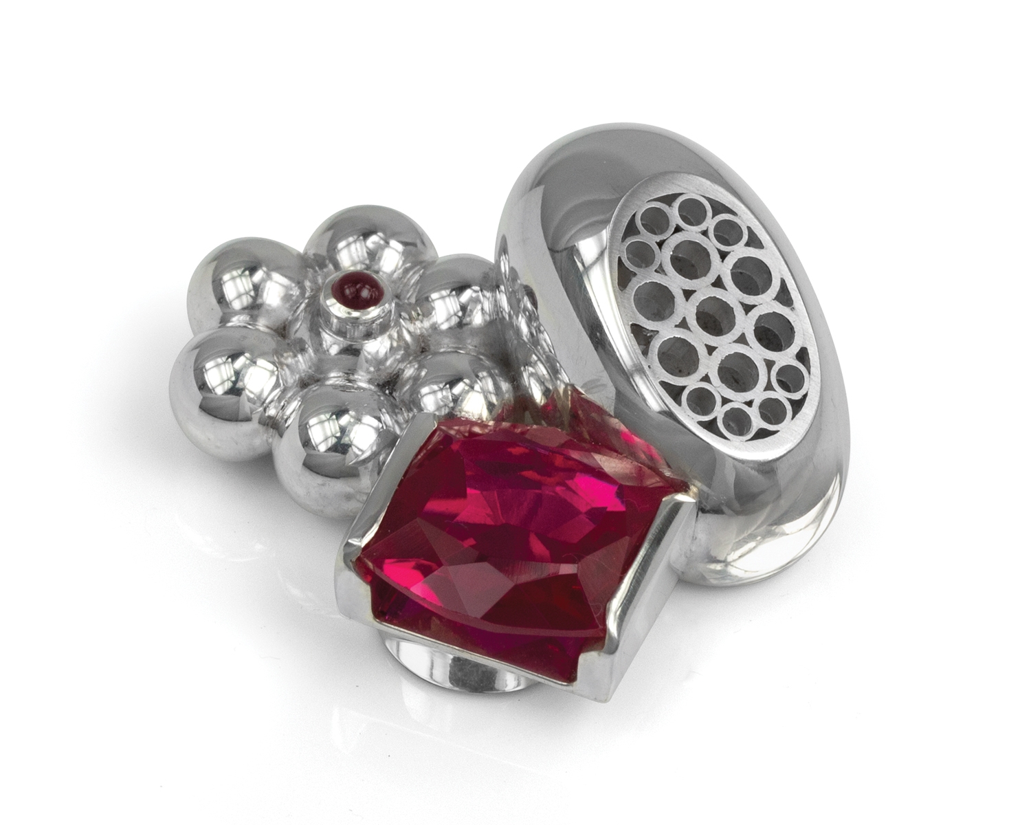 06_McClure_Mutation2_Brooch.jpg